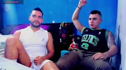 Snapshot of leon__hart chatting on 01-29-25, 09:17 Leon Hart online show from 01-29-25, 09:17