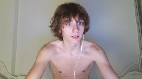 Snapshot of leon_heart666 chatting on 04-07-26, 09:15 Leon online show from 04-07-26, 09:15