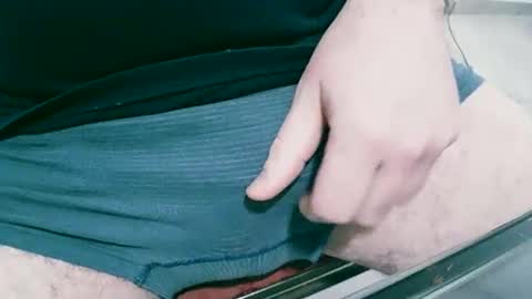 Snapshot of leon_pgorda chatting on 09-30-25, 04:23 leon_pgorda online show from 09-30-25, 04:23