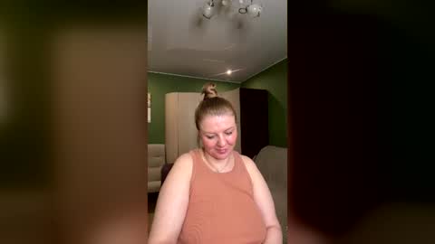 Leona tracie online show from 06-15-26, 02:47