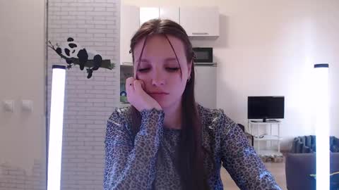 Snapshot of leonaalove chatting on 04-23-26, 01:13 Leonaalove online show from 04-23-26, 01:13