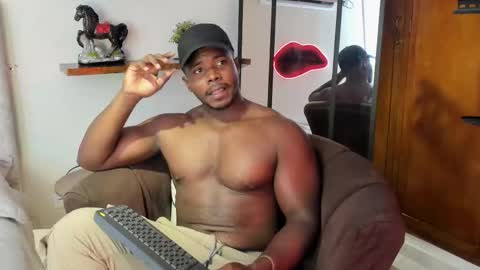 Snapshot of leonardo_jones1 chatting on 02-18-26, 09:11 Leandro jones online show from 02-18-26, 09:11