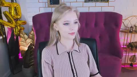 leonastone online show from 10-08-25, 05:10