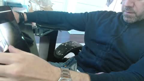 angel e sonia online show from 04-24-26, 08:28