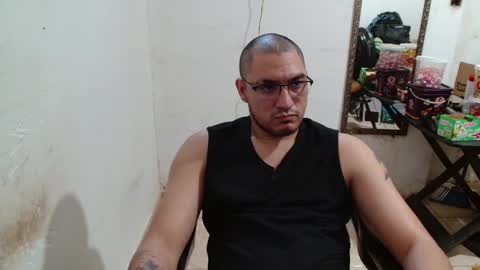 Snapshot of leonino231 chatting on 09-24-25, 04:32 leonino231 online show from 09-24-25, 04:32