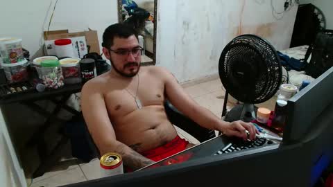 Snapshot of leonino231 chatting on 11-28-25, 10:23 leonino231 online show from 11-28-25, 10:23