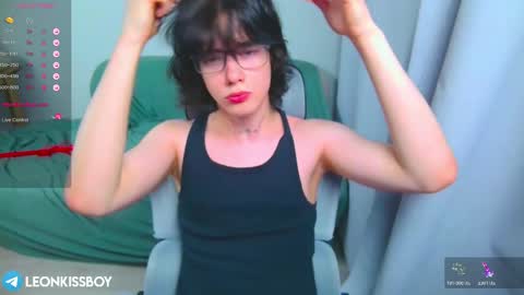 leonkissboy online show from 04-03-26, 04:49