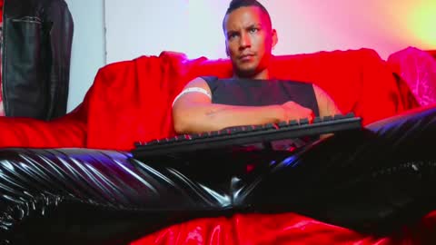 Lenardo jaramillo online show from 01-19-25, 12:06