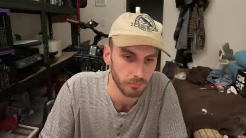 Snapshot of leonvampire chatting on 11-27-25, 03:36 Leon online show from 11-27-25, 03:36