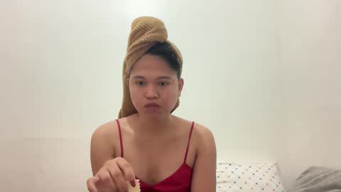 Jenn online show from 04-26-26, 10:07