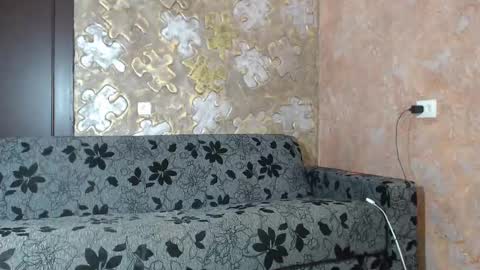 Snapshot of leoroman chatting on 03-08-25, 10:11 leoroman online show from 03-08-25, 10:11