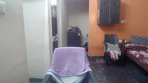 Leo online show from 12-26-24, 02:16