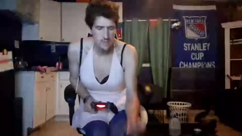 Snapshot of leppard6148 chatting on 10-13-25, 08:03 Keith online show from 10-13-25, 08:03