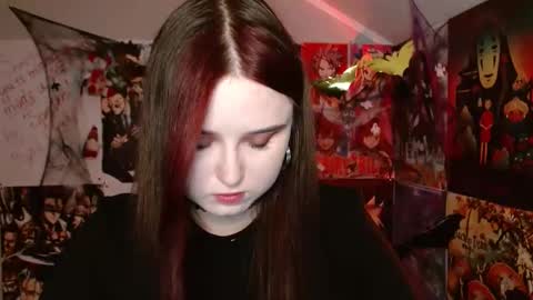 little secret online show from 10-02-25, 06:09