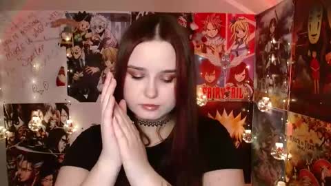 little secret online show from 11-06-25, 08:04