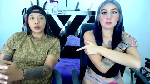 Snapshot of lesbiansgh chatting on 12-19-24, 01:18 Victoria and Juliana online show from 12-19-24, 01:18