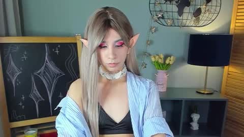 Eveline online show from 03-17-26, 01:43