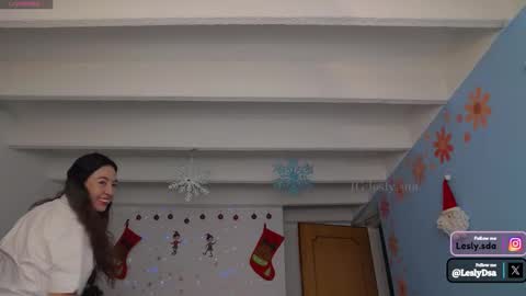 Snapshot of leslie9669 chatting on 12-16-24, 09:09 Lesly online show from 12-16-24, 09:09