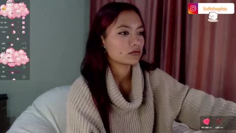 Snapshot of leslie__anderson chatting on 12-23-24, 10:10 Leslie online show from 12-23-24, 10:10