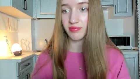  LESLIE   online show from 10-13-25, 07:03