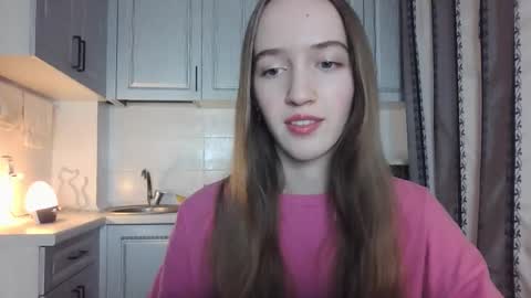  LESLIE   online show from 11-29-25, 03:26