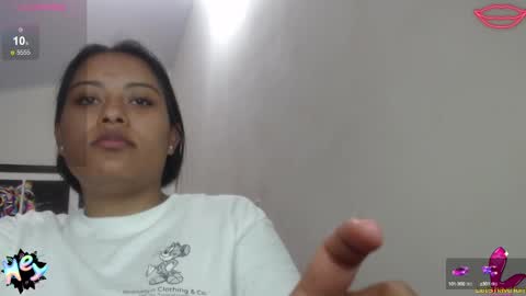 Snapshot of leslyandika chatting on 01-22-25, 11:32 LeslyAndika online show from 01-22-25, 11:32
