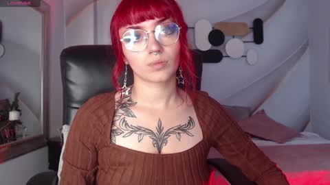 Snapshot of lessboobs_gh chatting on 01-03-25, 01:03 Less online show from 01-03-25, 01:03