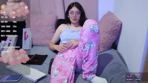 lessliee online show from 05-21-26, 06:53