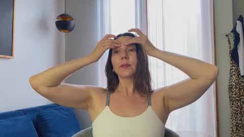 Snapshot of lessya_magic chatting on 10-01-25, 04:51 lessya_magic online show from 10-01-25, 04:51