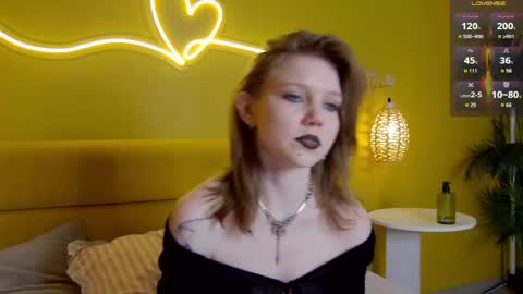 Snapshot of lessysweety chatting on 05-08-26, 02:39 Lessy online show from 05-08-26, 02:39