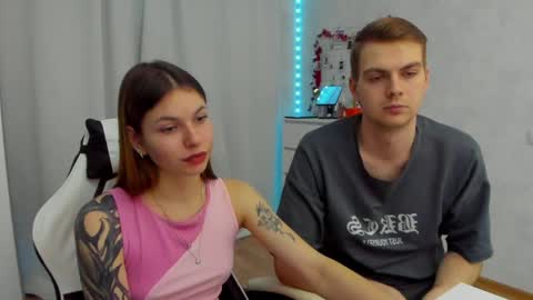 Snapshot of let_me_seee chatting on 12-20-24, 07:50 Fiona online show from 12-20-24, 07:50