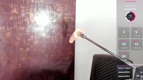 Snapshot of leticia_lynn chatting on 01-15-25, 04:15 LETI 3 online show from 01-15-25, 04:15