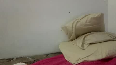 leticiabruselas online show from 04-30-26, 04:19