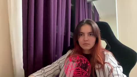 Milena online show from 07-17-26, 08:14
