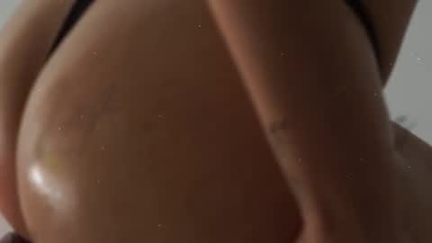 Letizia Fulkers online show from 04-22-26, 02:18