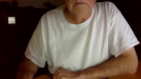 Snapshot of letscum2gether0 chatting on 12-21-24, 02:52 letscum2gether0 online show from 12-21-24, 02:52