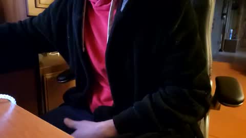 Snapshot of letsplaytogetherxxx chatting on 02-12-25, 07:02 OFansXoXo online show from 02-12-25, 07:02