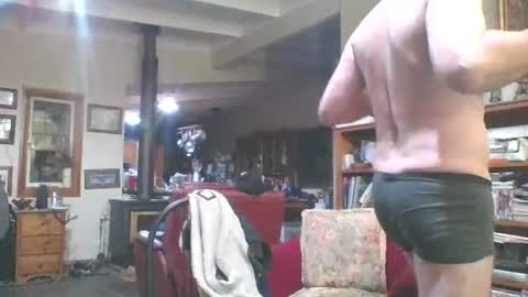 Snapshot of letsrockon chatting on 09-08-25, 02:16 Lets Rock online show from 09-08-25, 02:16