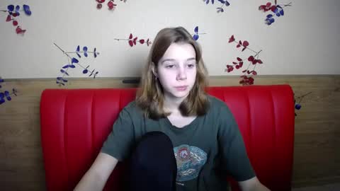 Snapshot of letty_curly chatting on 12-14-24, 06:24 letty_curly online show from 12-14-24, 06:24