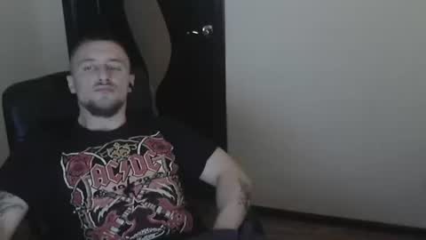 lev1ngston online show from 01-08-25, 07:03