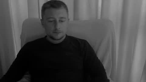 Snapshot of lev1ngston chatting on 06-14-26, 03:41 lev1ngston online show from 06-14-26, 03:41