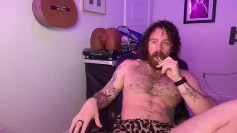 Snapshot of levi_daniel chatting on 11-13-25, 10:41 Levi Daniel online show from 11-13-25, 10:41