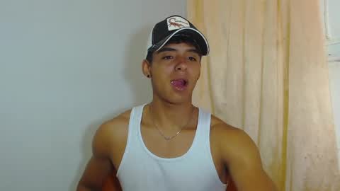 i  am lewis ly EDUARDO MEMDOZA15 online show from 04-10-26, 02:00
