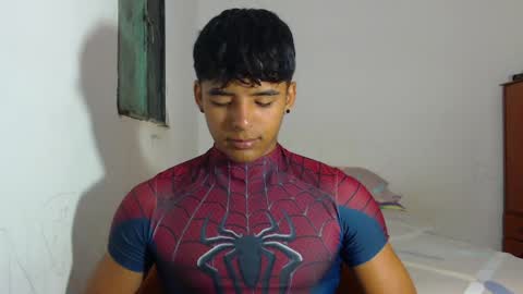 Snapshot of lewis_ly chatting on 05-07-26, 02:22 i am lewis ly EDUARDO MEMDOZA15 online show from 05-07-26, 02:22