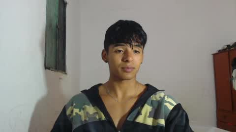 Snapshot of lewis_ly chatting on 05-13-26, 03:42 i am lewis ly EDUARDO MEMDOZA15 online show from 05-13-26, 03:42