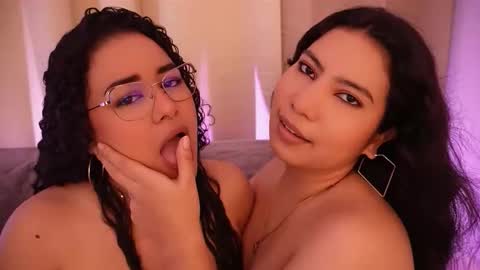 Gabrielle  Lexa  online show from 11-08-25, 10:52