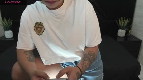 lexa online show from 04-22-26, 07:15