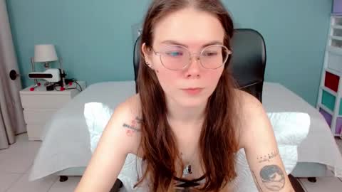 Snapshot of lexalove_doll chatting on 10-13-25, 04:12 Lexas Room online show from 10-13-25, 04:12