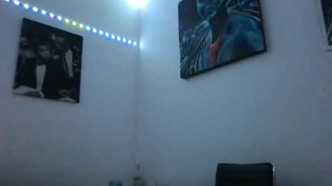 Snapshot of lexdalong chatting on 10-24-25, 03:25 lexdalong online show from 10-24-25, 03:25