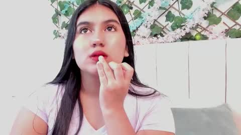 Gabrielle online show from 11-22-25, 10:47